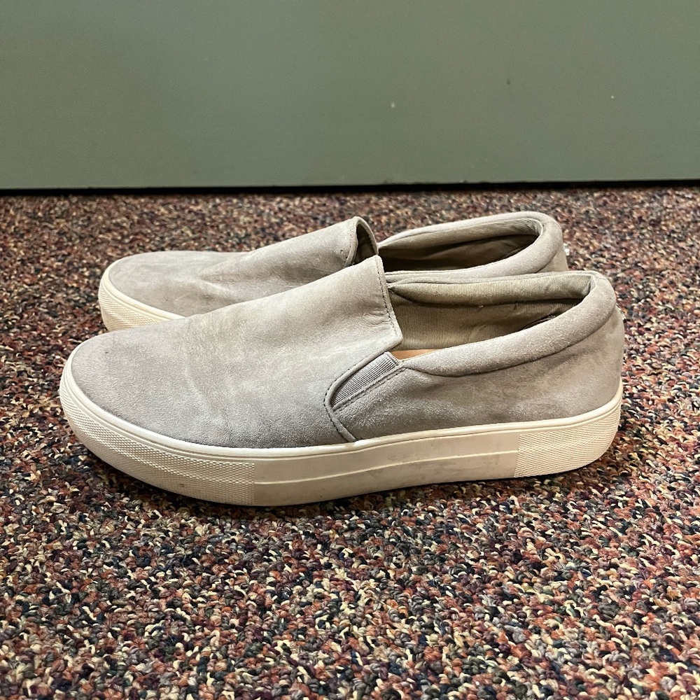 Steve Madden Grey Suede Shoes